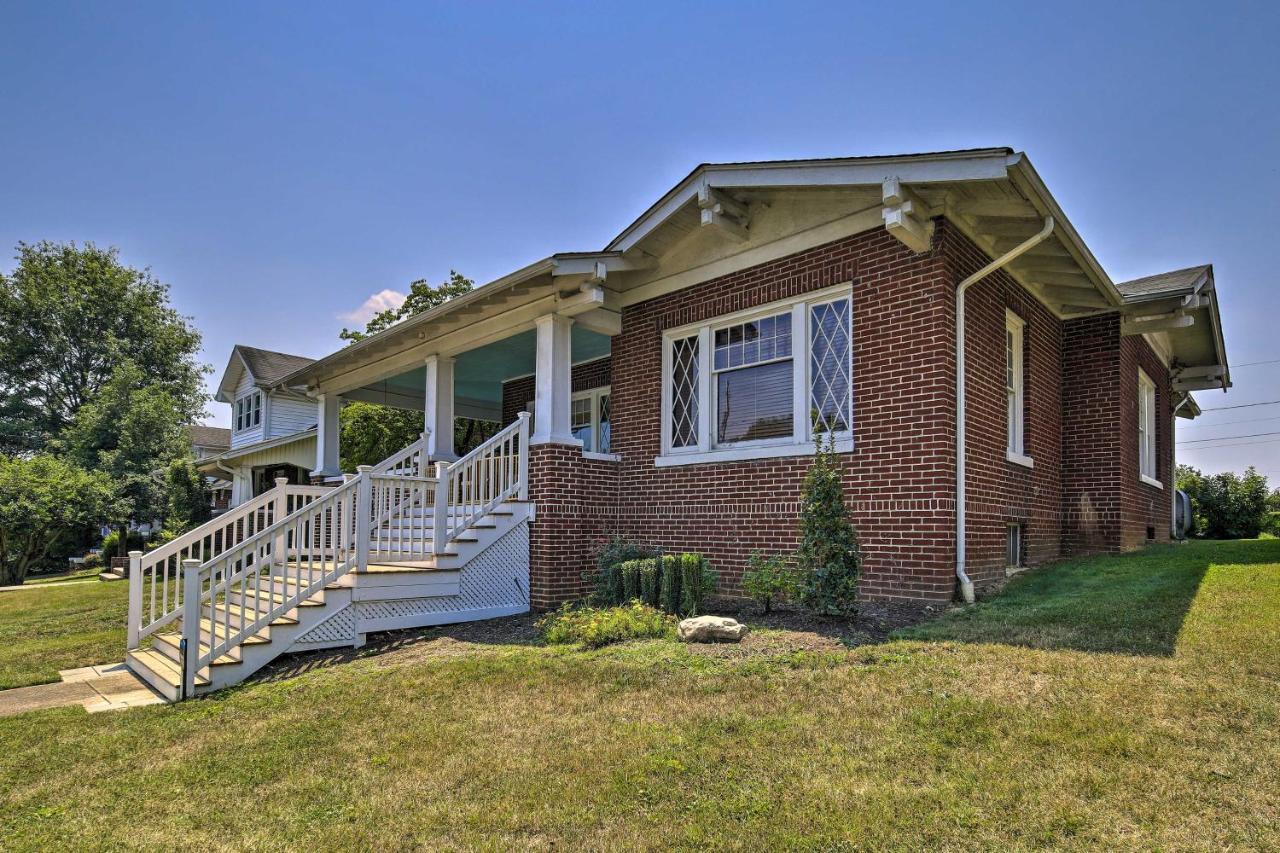 Bristol Bungalow Less Than 1 Mi To Country Music Museum Екстериор снимка